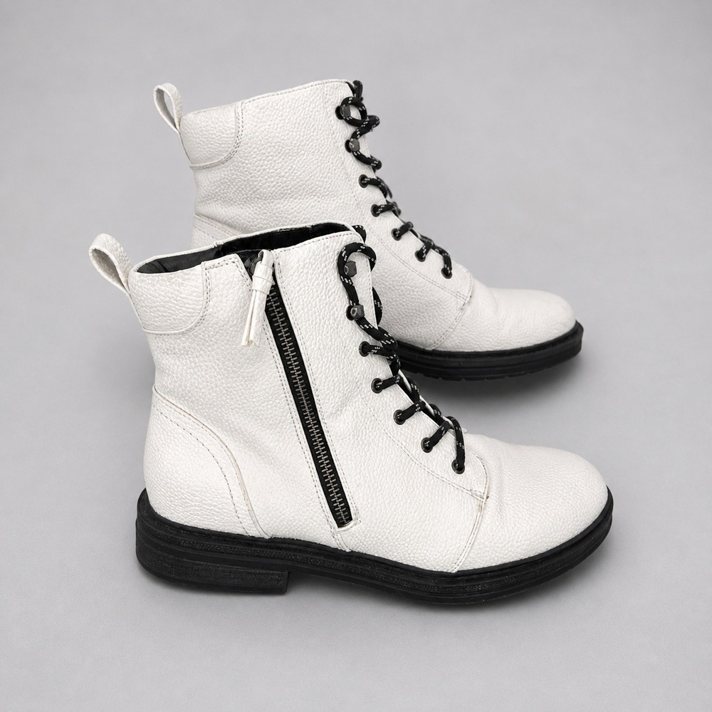 Baretraps Mysue White Lace Up Combat Boots Side Zip‎ Size 9.5M